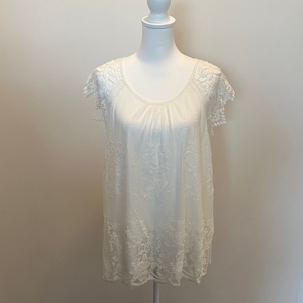 No Boundaries Lace Cream Top